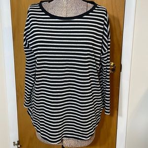 GAP Womens Large Black White and Silver Striped Long Sleeve Blouse